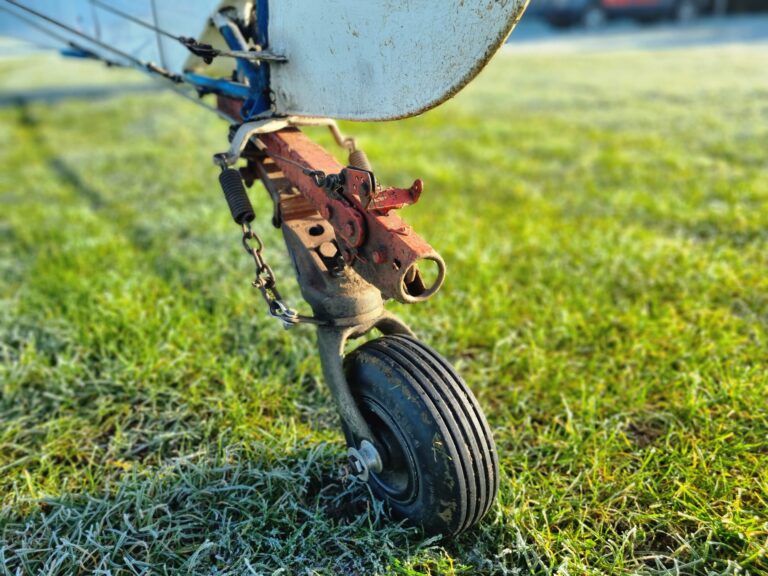 pawnee-rear-tow-hook-in-frost
